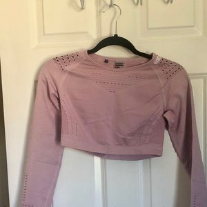 Gymshark light pink cropped top